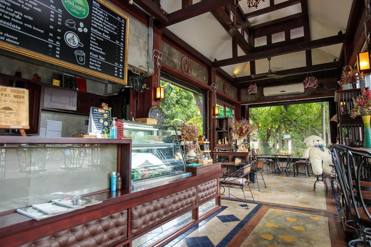 Hotel Huen Jao Ban Hotel Chiang Mai
